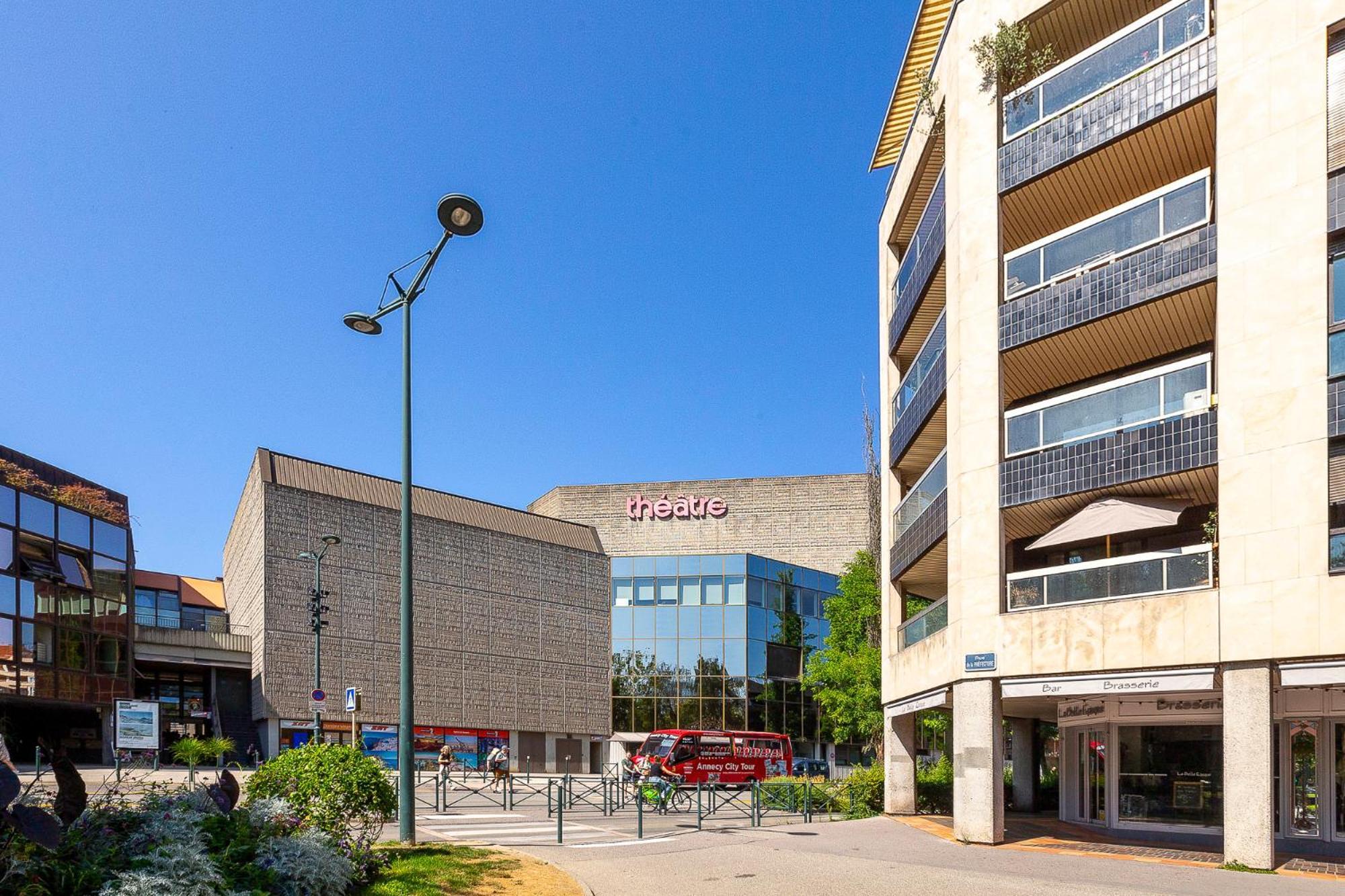 Appartement Moderne Au Coeur D'Annecy - A Deux Pas Du Lac Et De La Vieille Ville Exterior foto